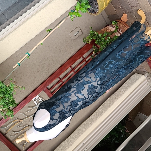 Vintage 1995 Victoria's Secret maxi slip with matching panty. - Picture 4 of 4